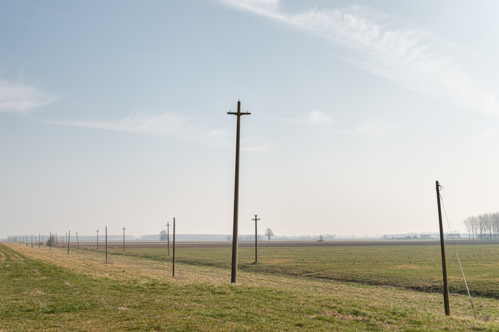 Power (with no) Lines - Guastalla, Reggio Emilia, Italy - February 15, 2020
