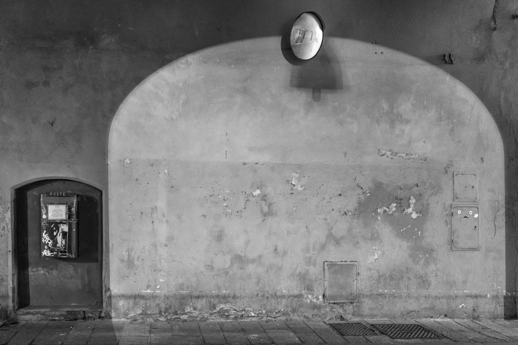 Urban Still Life - Reggio Emilia, Italy - January 8, 2022
