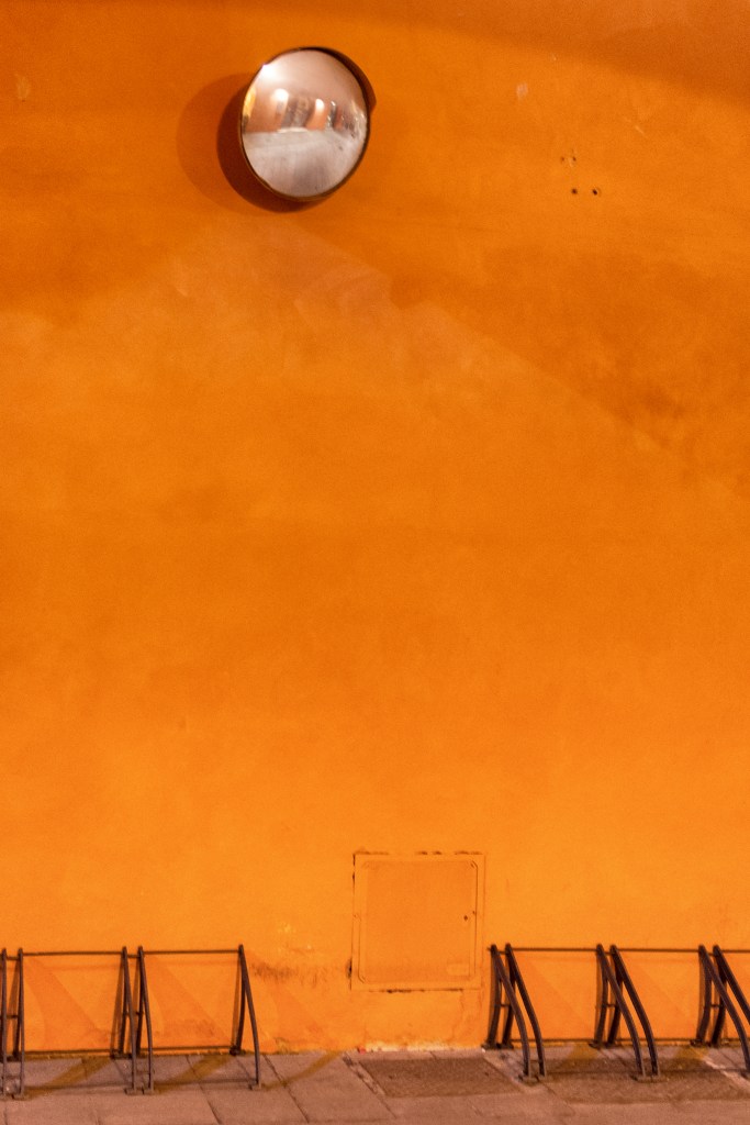 Mirror - Via Farini, Reggio Emilia, Italy - April 23, 2012
